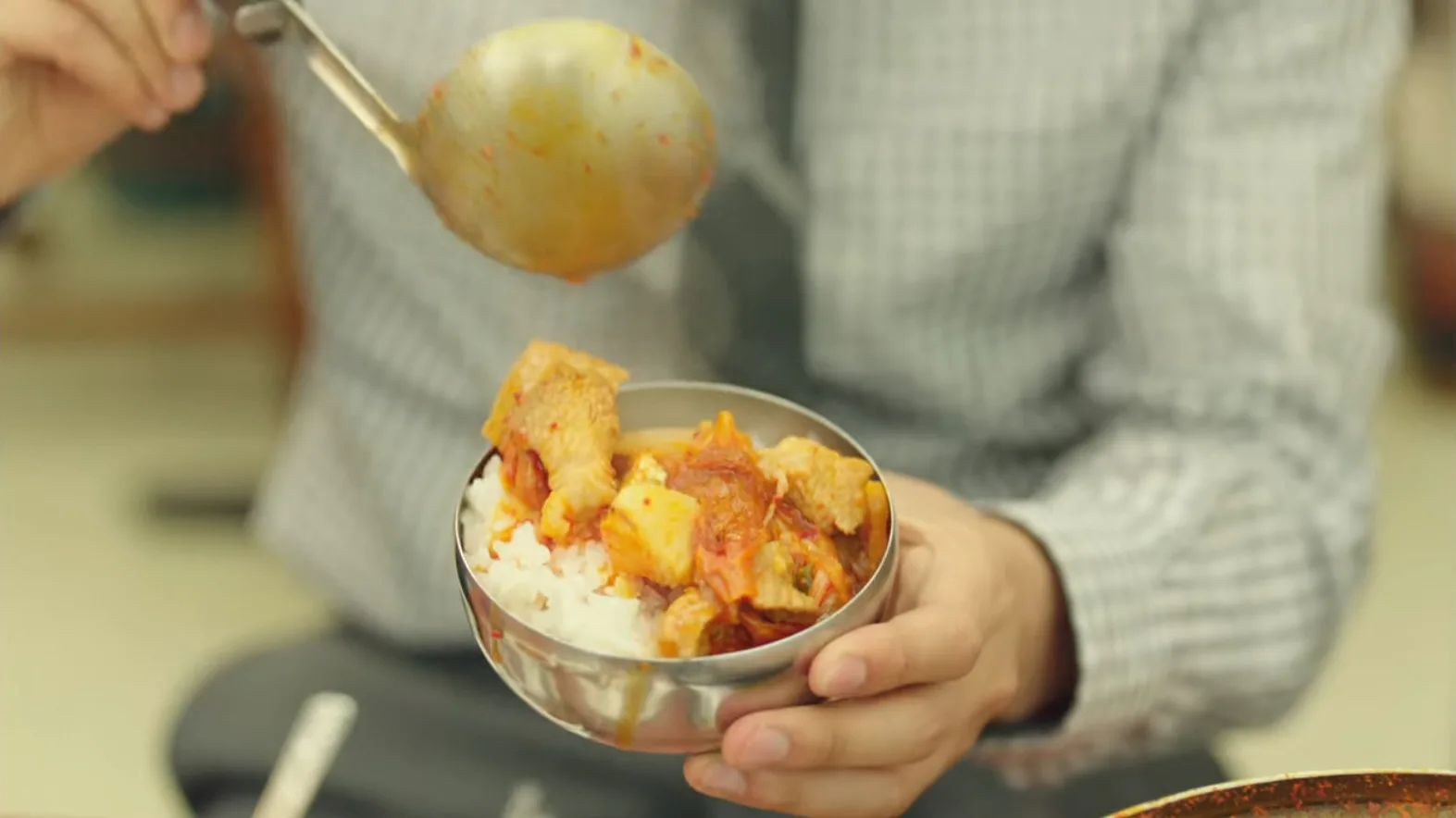 사랑채(꽁치김치찌개) 드라마 장면 3