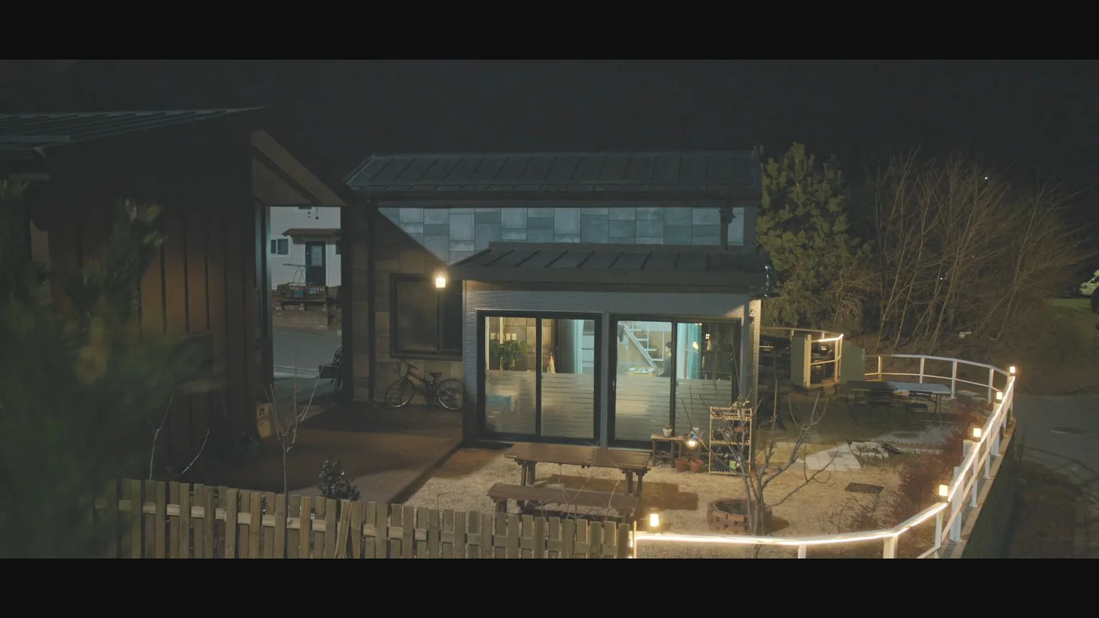 동남하우스 드라마 장면 1
