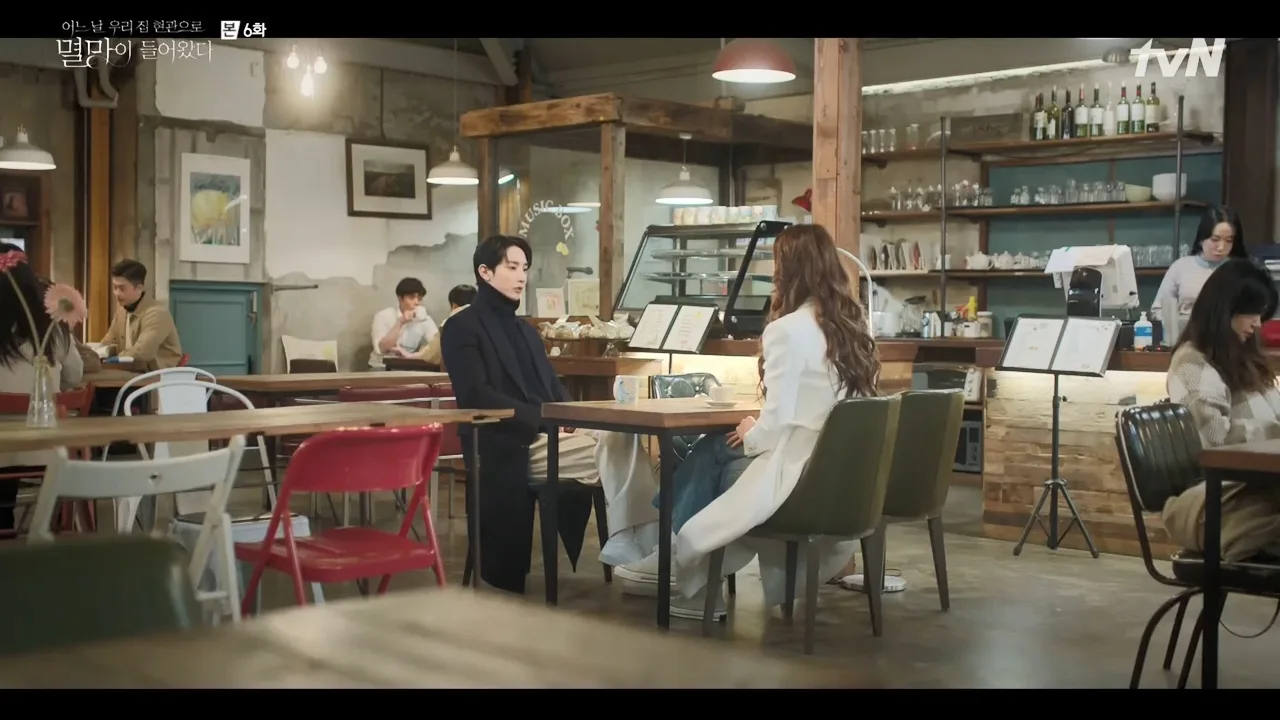 몽마르뜨언덕위 은하수다방 드라마 장면 1